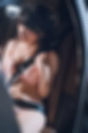 [WeiboGirl]微博红人 奔驰