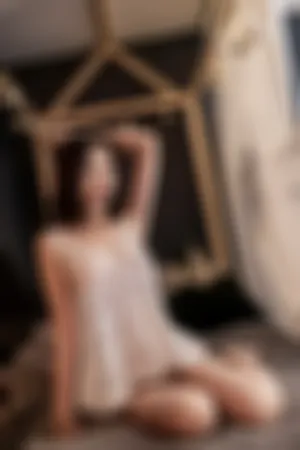 [WeiboGirl]微博红人 白色网衫