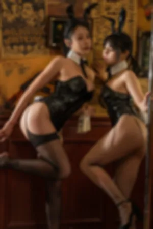 [WeiboGirl]微博红人 黑色皮质连体衣 双人兔女郎