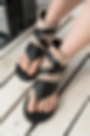 [Kelagirls]克拉女神 2023.03.08 质感夹趾靴