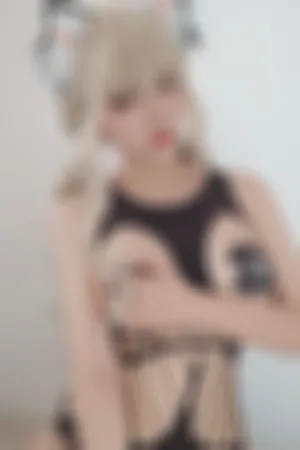 [WeiboGirl]微博红人 黑色蕾丝自拍