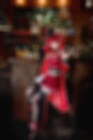 Houshou_Marine 性感红色礼裙配白丝袜秀美腿