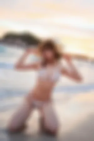 [WeiboGirl]微博红人 向日葵比基尼