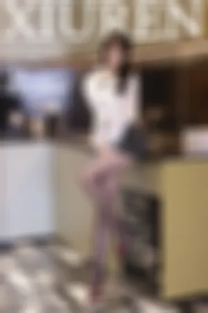 [XiuRen]秀人网 2023.07.11 No.7060 黑丝美腿