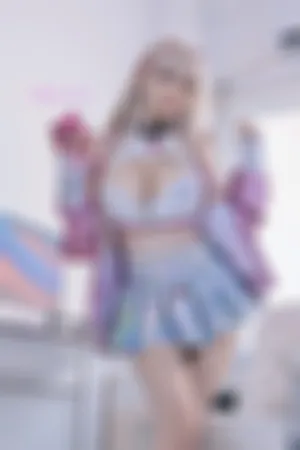 [WeiboGirl]微博红人 性感开胸服饰白色内衣 Viper