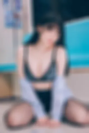 [WeiboGirl]微博红人 地铁 黑色内衣 Tokimeki_Metro