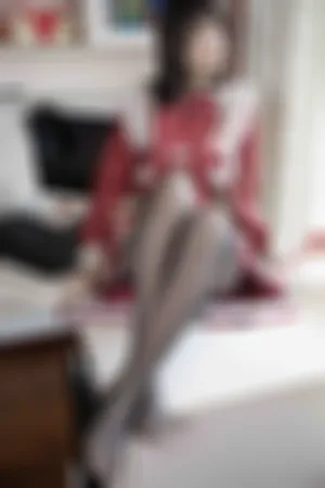 [WeiboGirl]微博红人 性感红色吊裙超薄黑丝 红色Lolita黑丝