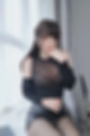 [WeiboGirl]微博红人 黑色薄透服饰豹纹内衣 黑丝女上司