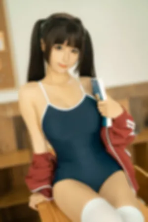 [WeiboGirl]微博红人 脱运动外衣 死库水 白丝袜 课间