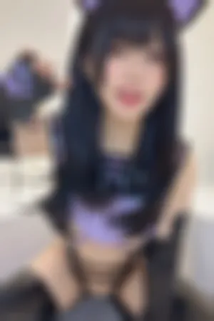 [WeiboGirl]微博红人 黑色皮质服饰 三点式内衣 情人节