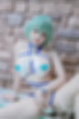 [Cosplay]角色扮演 户外 宝石情趣泳衣 DOA环泳装