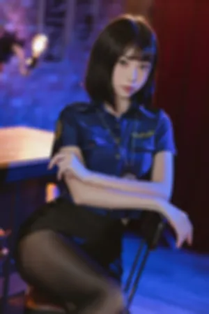 [WeiboGirl]微博红人 女警制服 黑短裙 黑丝制服