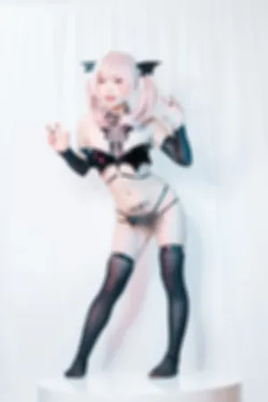 [WeiboGirl]微博红人 黑色 皮质内衣 黑丝袜 粉毛小恶魔