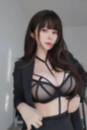 [WeiboGirl]微博红人 性感 黑色内衣 黑丝吊袜 女上司