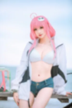 [Cosplay]角色扮演 海边沙滩 白色内衣 水着
