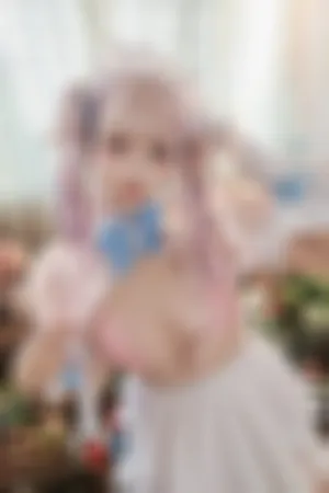 [Cosplay]角色扮演 粉色内衣 普利茅斯女仆