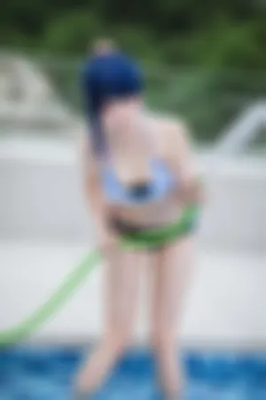 [Cosplay]角色扮演 泳池 性感比基尼 新条茜泳装