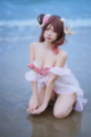 [Cosplay]角色扮演 海边 红色比基尼 艾雅法拉泳装