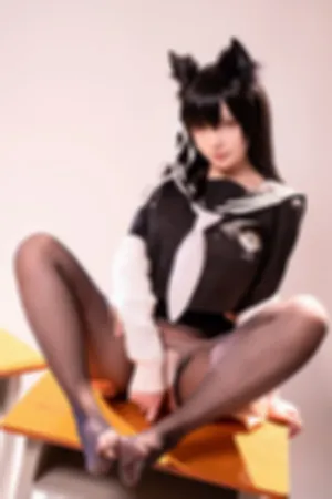 [Cosplay]角色扮演 黑短裙下 超薄黑丝 碧蓝航线爱宕