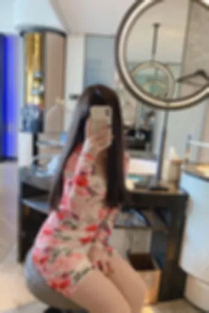 [WeiboGirl]微博红人 浴室 花色连衣短裙 温柔少妇风