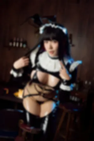 [WeiboGirl]微博红人 性感 女仆装下 黑色 皮质内衣 逆兔女郎