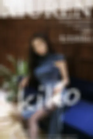 [XiuRen]秀人网 2023.12.13 No.7800 蓝色旗袍 黑色蕾丝内衣 全果