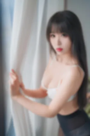 [FuLi]米友福利 脱JK制服 白色内衣 黑丝JK内衣