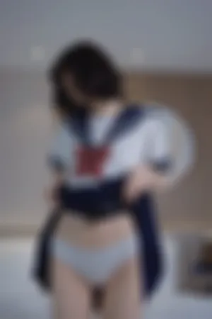 [WeiboGirl]微博红人 私房床上 JK制服 白色袜子 半撩 JK白袜裸足