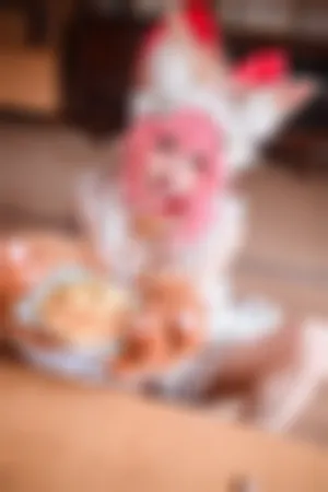 [Cosplay]角色扮演 猫女郎装扮 性感 白色女仆裙 玉藻喵