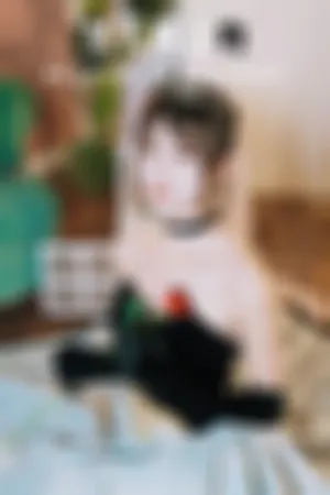 [WeiboGirl]微博红人 低胸 黑配灰色 黑天鹅之吻