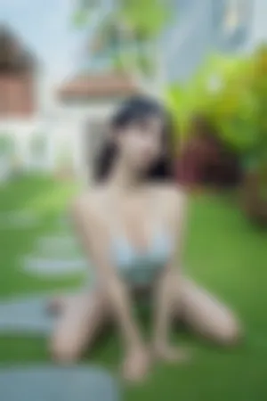 [FuLi]米友福利 泳池边 白色热裤比基尼