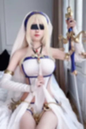 [Cosplay]角色扮演 白色 情趣礼裙 剑之少女