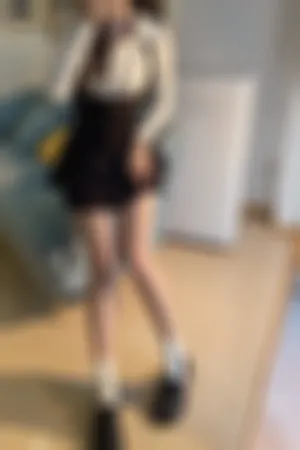 [FuLi]米友福利 性感白T 吊带短裙 闪亮肉丝 油亮肉丝