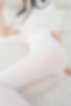 [WeiboGirl]微博红人 映画作品 白色 薄纱 连衣短裙 超薄 无内白丝 小恩03