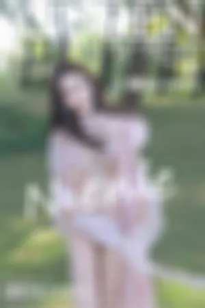 [XiuRen]秀人网 2024.01.23 No.8007 粉色长裙 野外写真