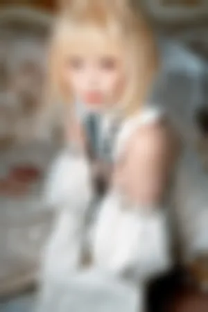 [Cosplay]角色扮演 白色 高叉连体衣 白丝吊袜 尼禄花嫁