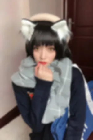 [WeiboGirl]微博红人 性感 针织上衣 百褶短裙 白丝袜 纯白毕业季