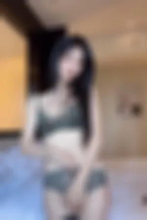 [WeiboGirl]微博红人 定制系列 黑丝套裙