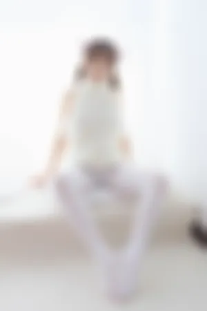 [WeiboGirl]微博红人 白毛衣 超薄无内白丝 晴涩05