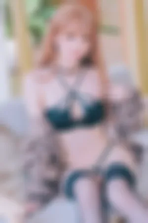 [Cosplay]角色扮演 黑色 蕾丝内衣 豹纹内衣 黑丝袜 三套 Sugar_Summer