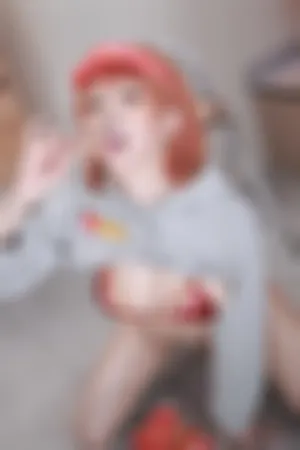 [WeiboGirl]微博红人 Fantia 2024年03月套图 MC MOMMY