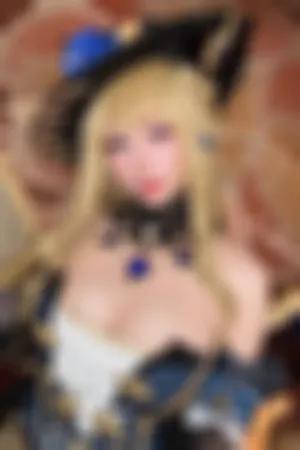 [Cosplay]角色扮演 性感礼裙 蓝色蕾丝内衣 黑丝吊袜 娜薇亚