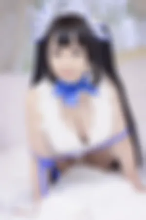 [Cosplay]角色扮演 私房床上 白色 连衣短裙 半脱 Hestia