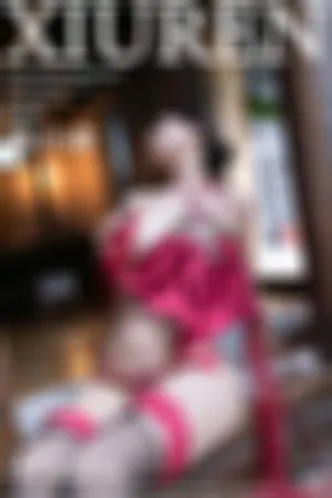 [XiuRen]秀人网 2024.04.28 No.8464 红色肚兜 全裸黑丝