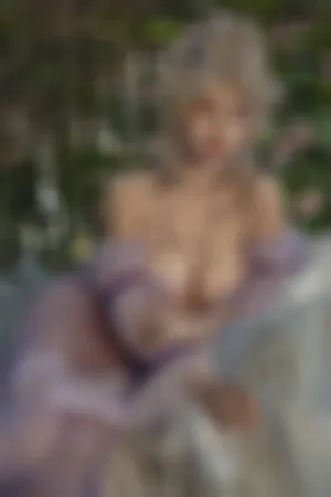 [Cosplay]角色扮演 奶桃 睡美人 紫色长纱 公主裙 假发 春风