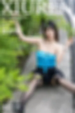 [XiuRen]秀人网 2024.05.23 No.8586 黑色百褶裙 野外