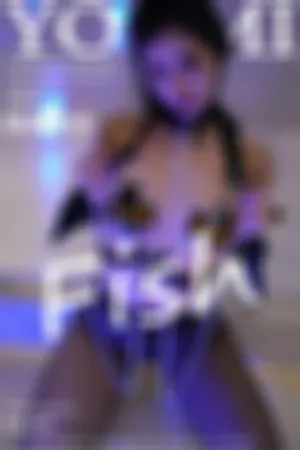 [Youmi]尤蜜荟 2024.05.17 VOL.1064 学士服风衣 情趣内衣