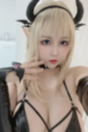 [Cosplay]角色扮演 舰长写真 魅魔