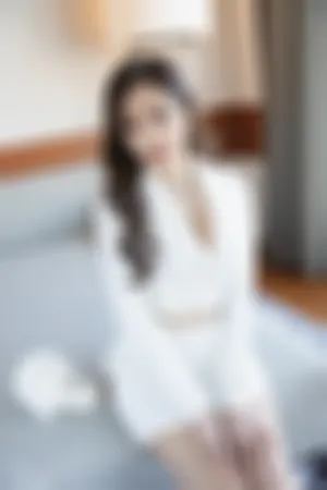 [FuLi]米友福利 xiuren秀人网 大尺度私拍 白色套装圣诞女郎