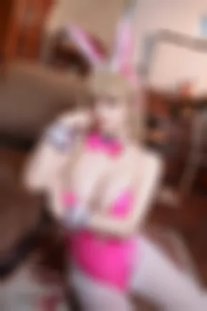 [Cosplay]角色扮演 Nikke 毒蛇 兔女郎